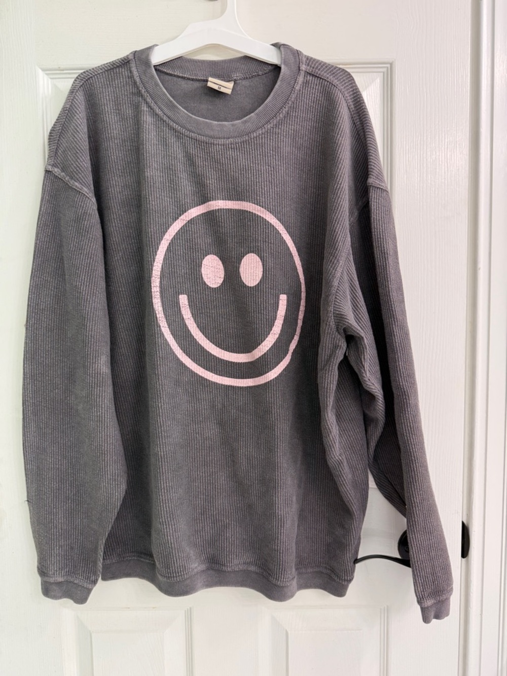 Waffle Knit Smiley Sweatshirt - Gray with Pink Graphic